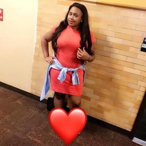 Meet your Posher, Leashia